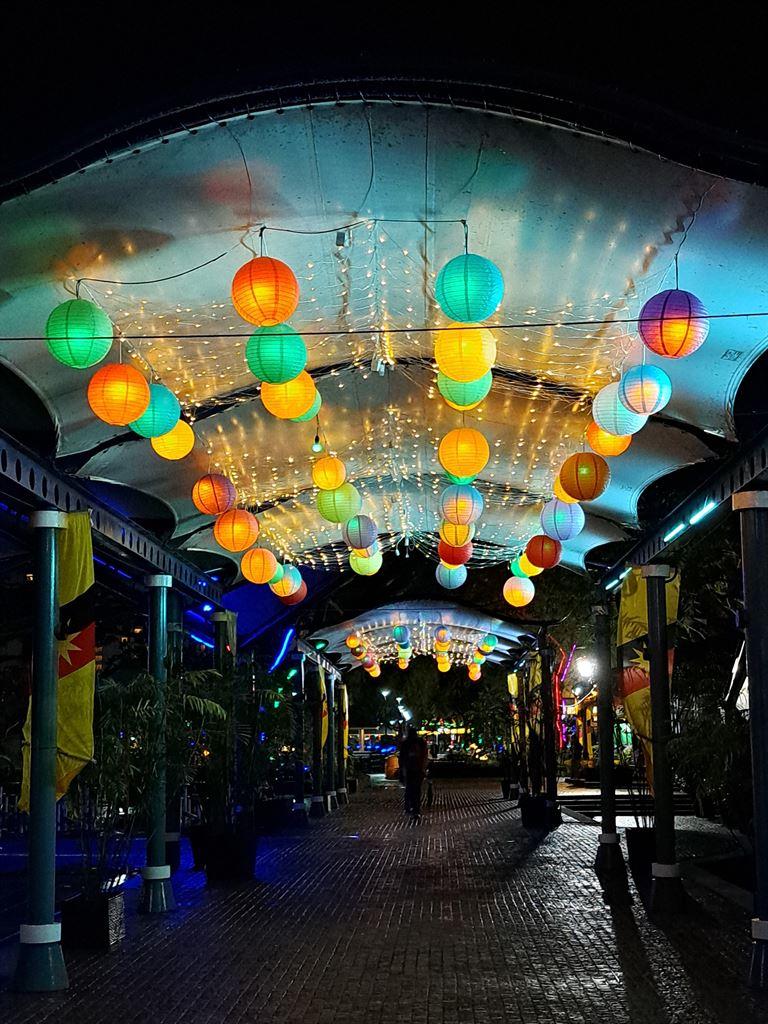 lanterns1
