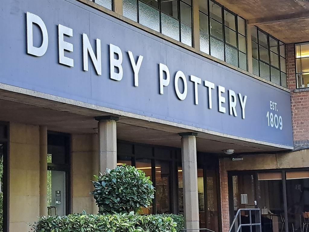 pottery
