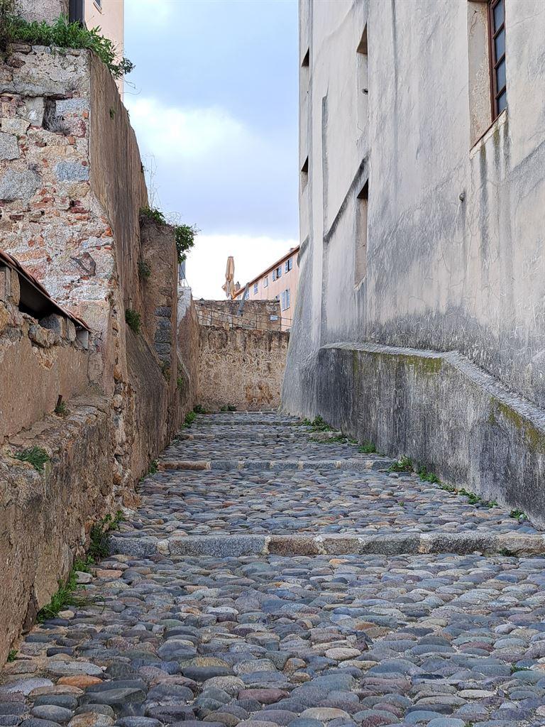 cobbles