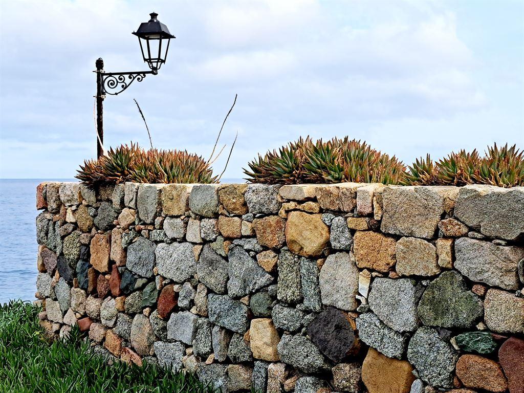 wall1