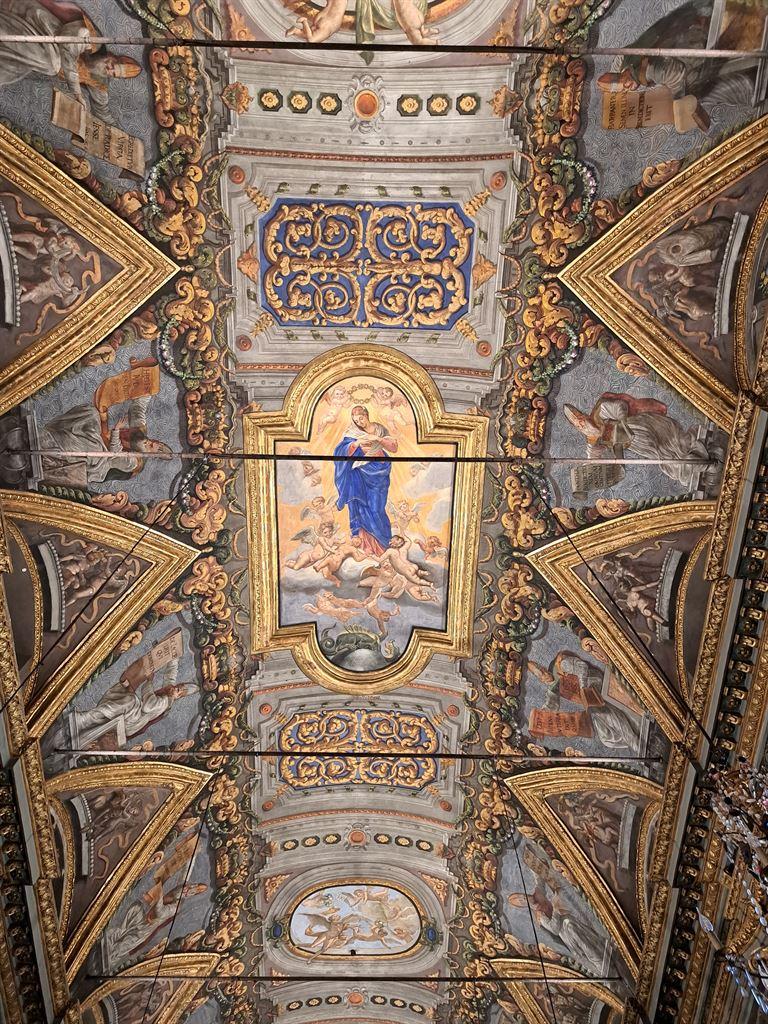 ceiling