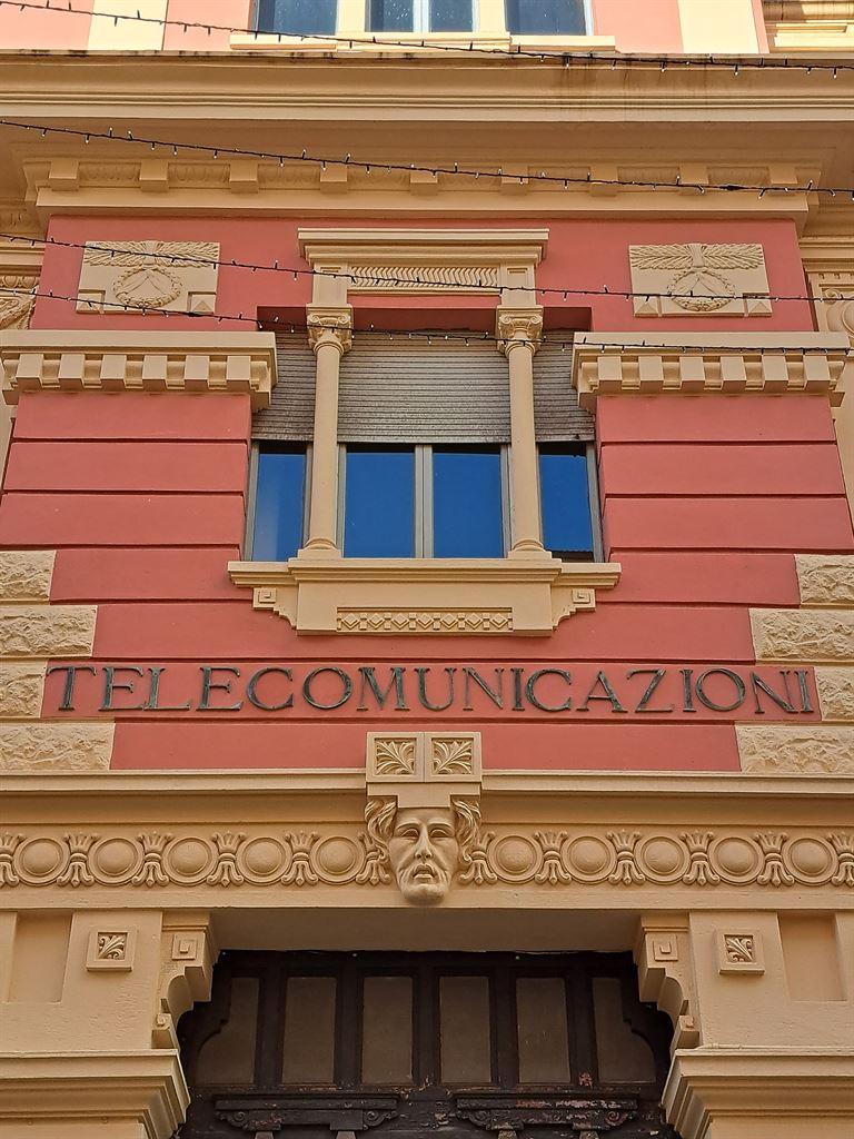 telecoms