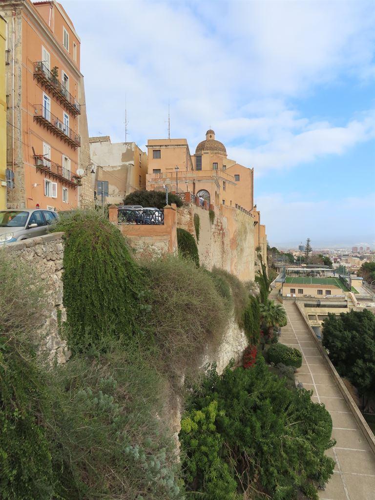 rampart