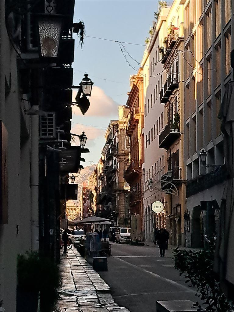 narrow1