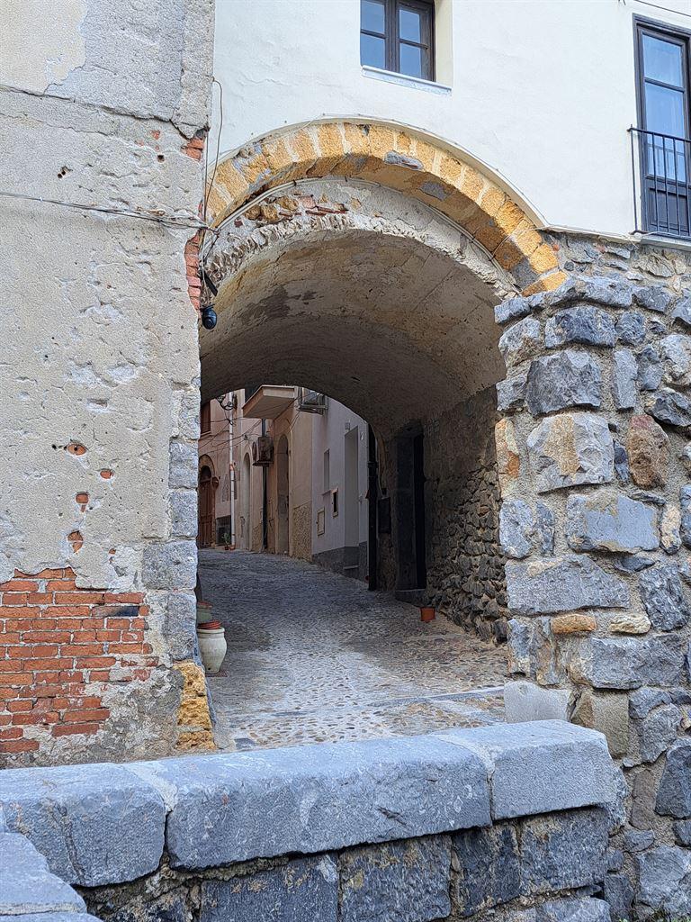 arch2