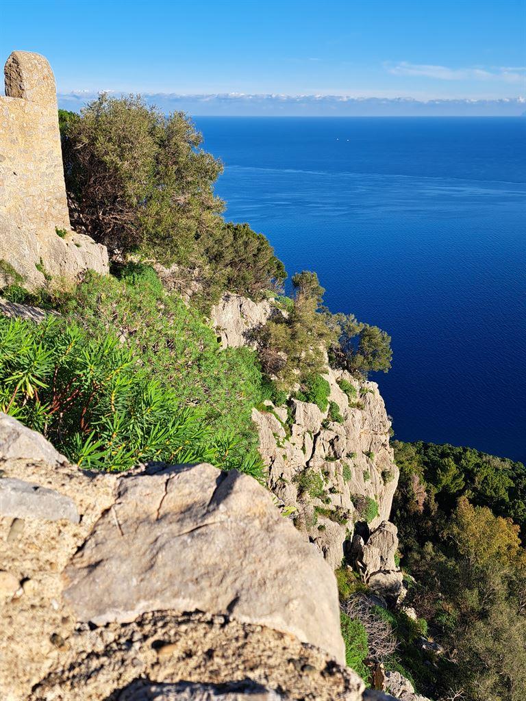 cliff