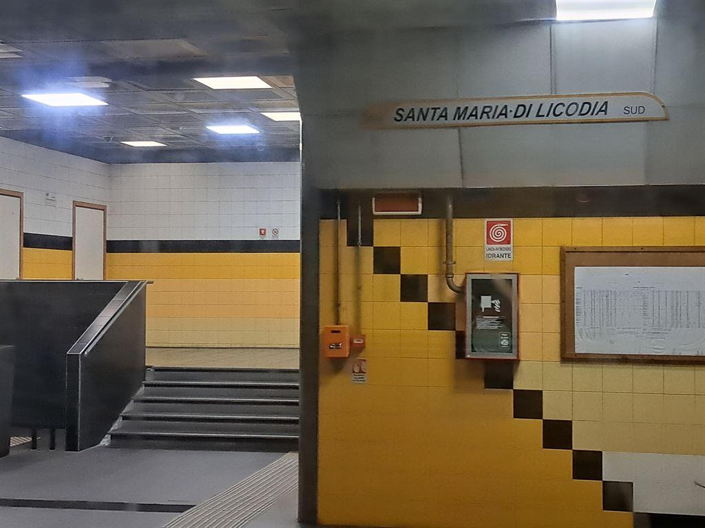 station1