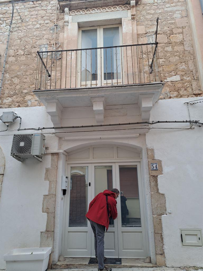 frontdoor