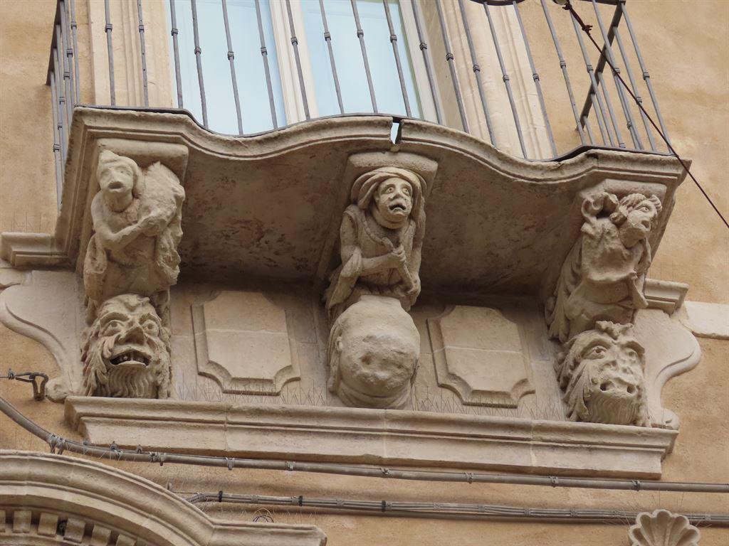 face2