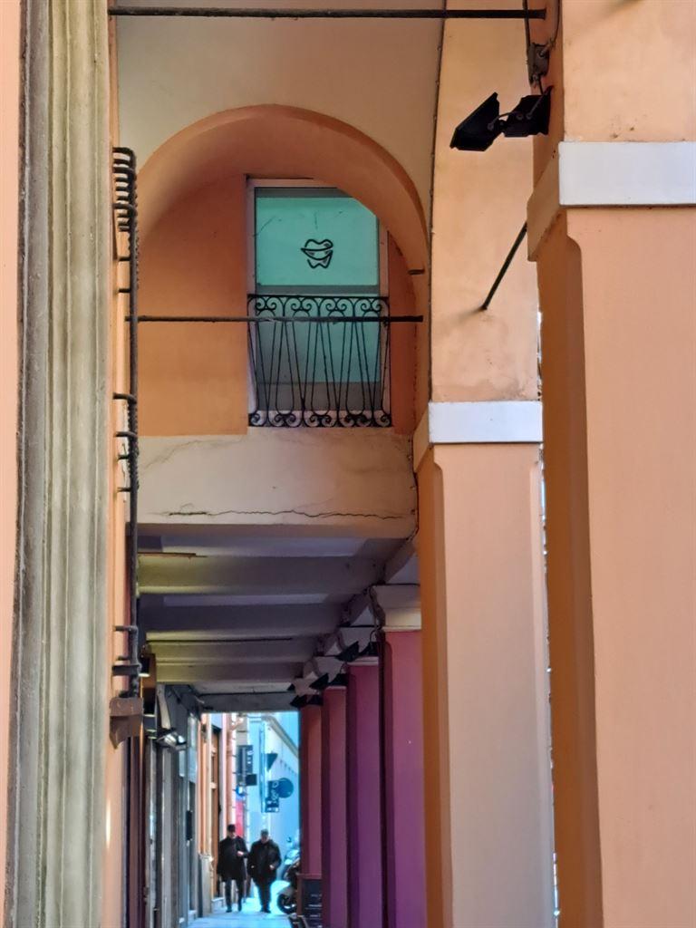 portico