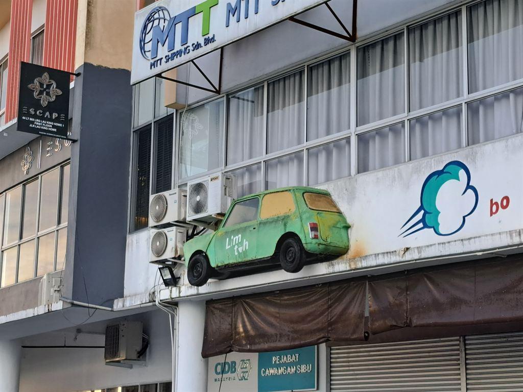 car