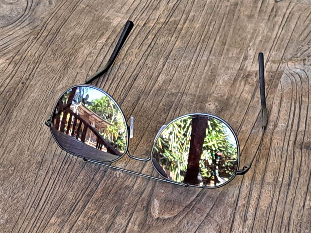 glasses