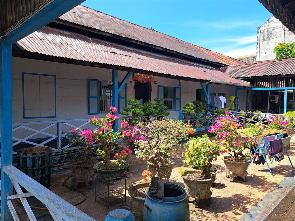 courtyard2