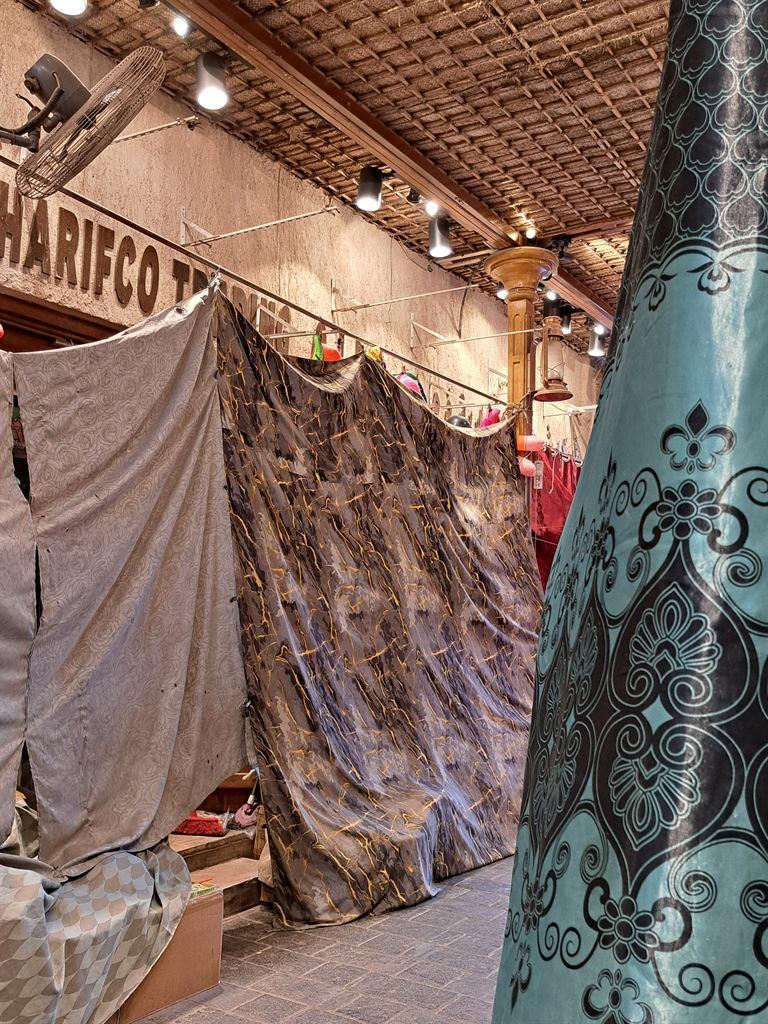 drapes