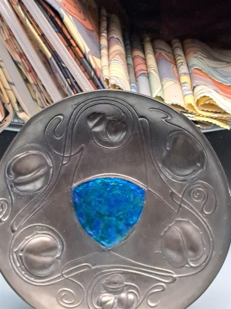 shield