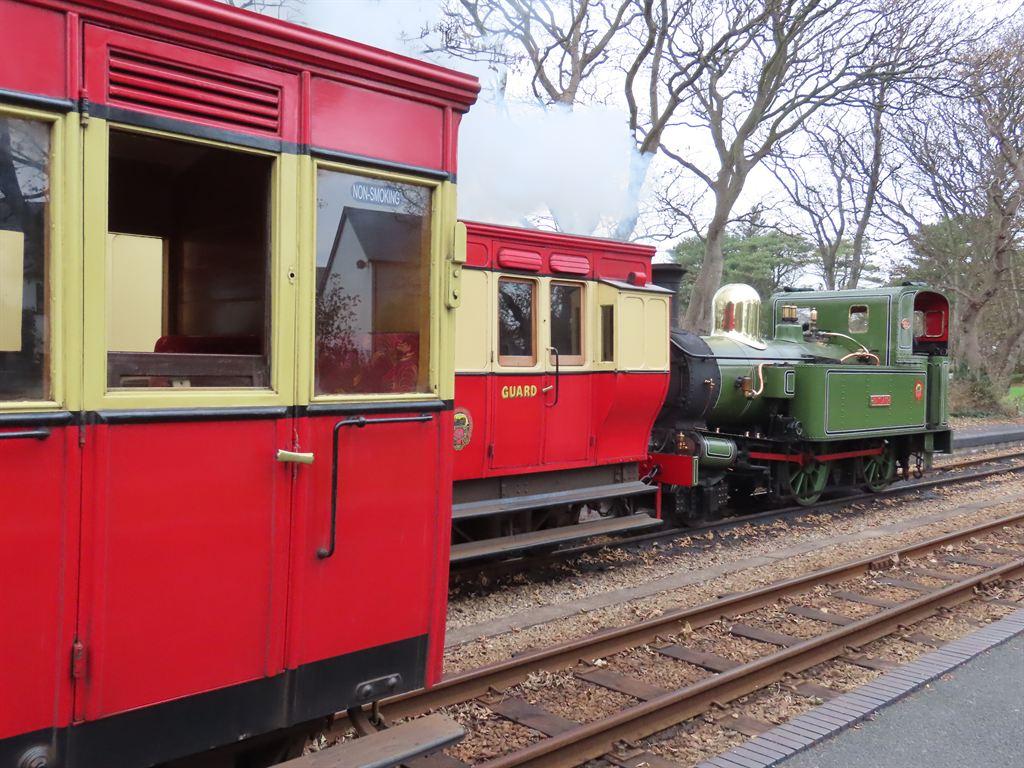 trains2