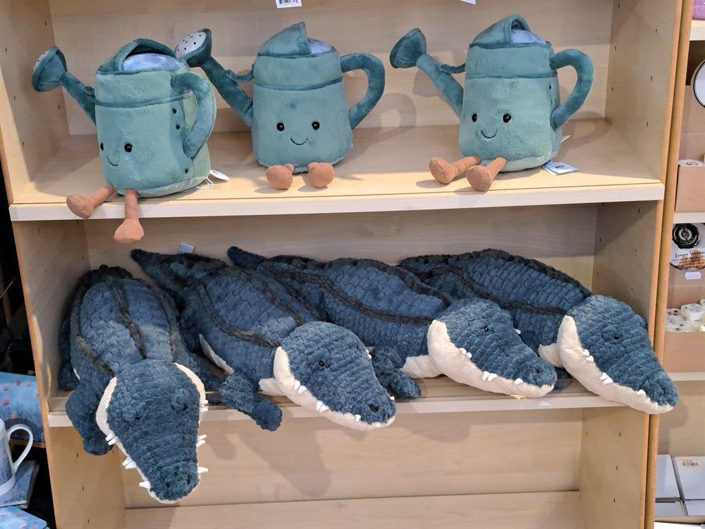 crocs