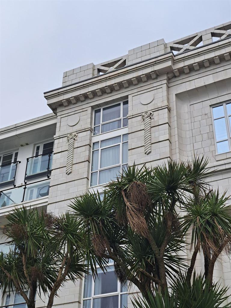 facade