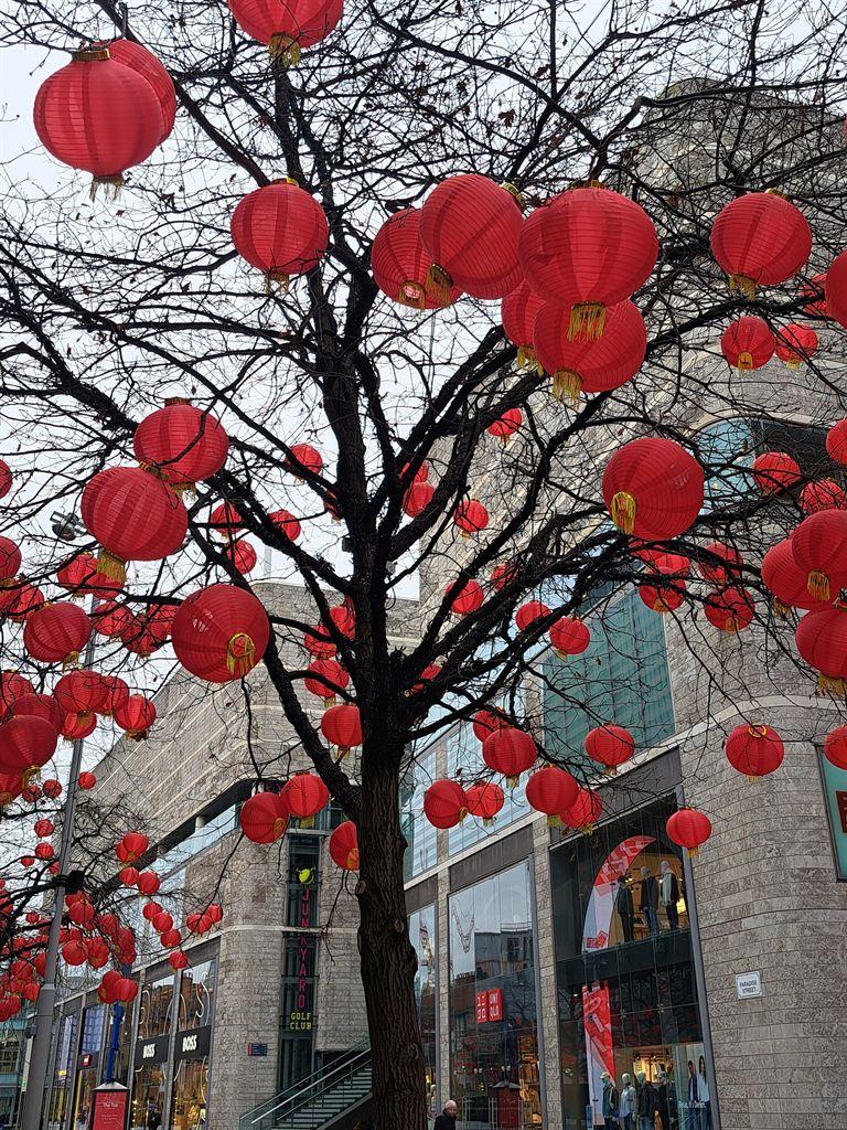 lanterns