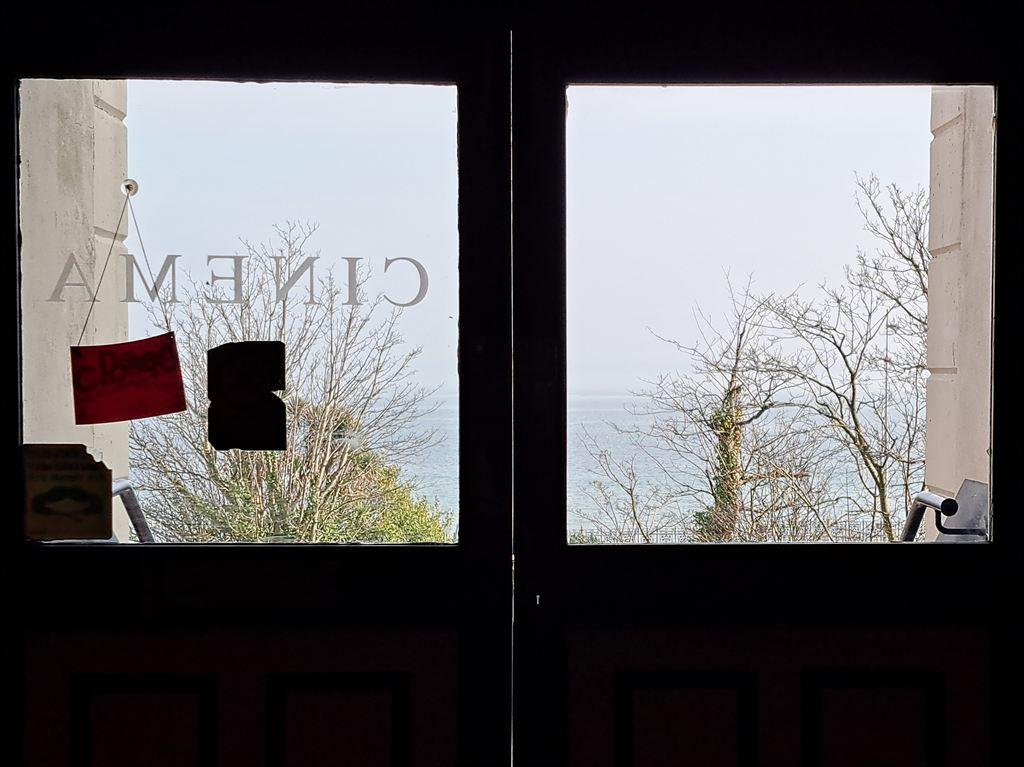 cinemadoors