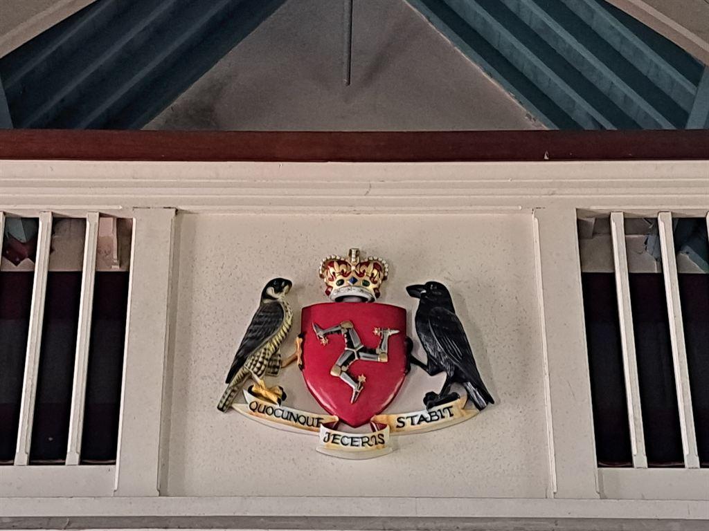 crest